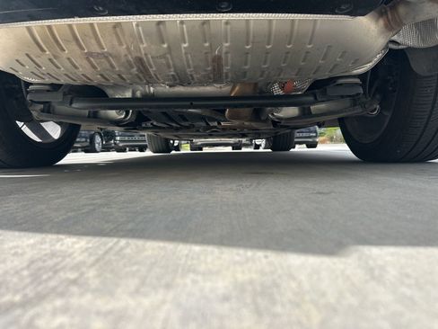 Used 2024 Land Rover Range Rover Sport SE AWD/4WD image 14