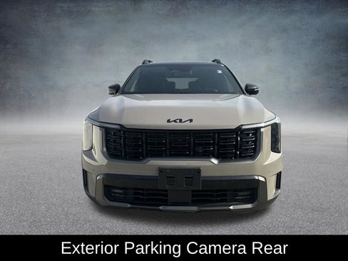 Used 2025 Kia Sorento SX image 11