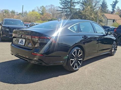 Certified 2023 Honda Accord Touring image 6