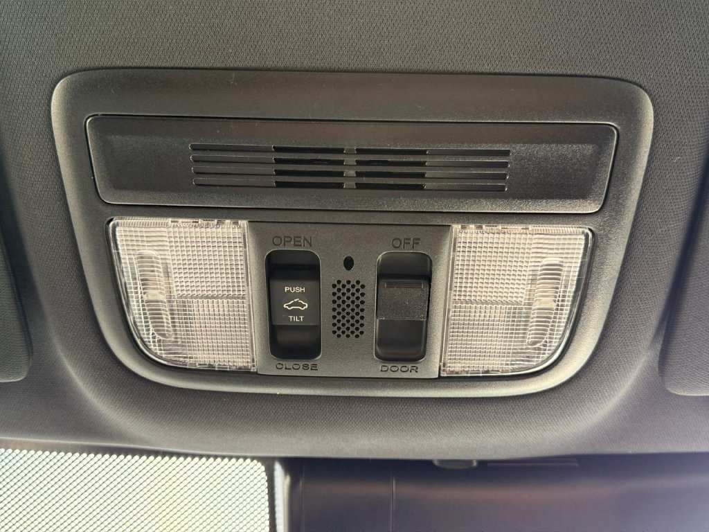 Used 2020 Honda Civic EX image 17