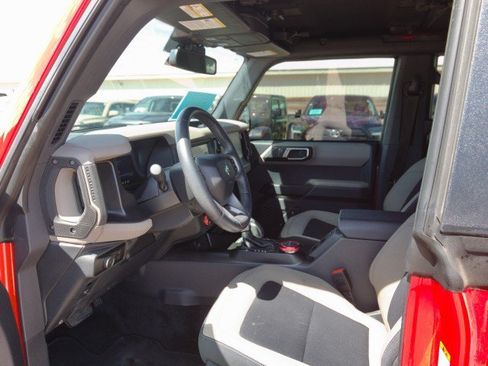 Used 2023 Ford Bronco Big Bend AWD/4WD image 14