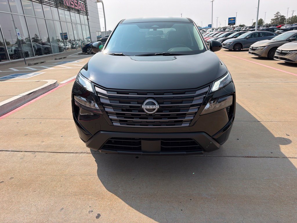 New 2026 Nissan Rogue SV FWD image 8