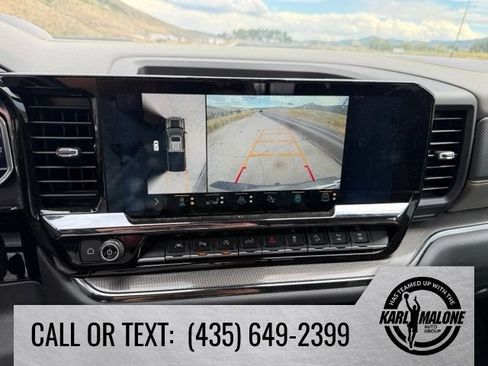 Used 2023 Chevrolet Silverado 1500 ZR2 w/ Technology Package AWD/4WD image 18