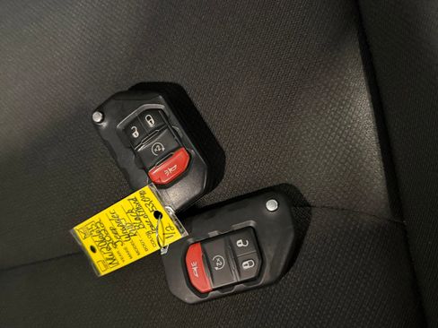 Used 2022 Jeep Wrangler Unlimited Sport w/ Cold Weather Group AWD/4WD image 13