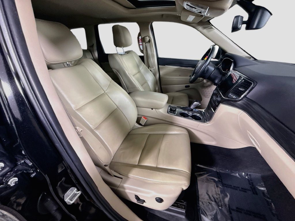 Used 2021 Jeep Grand Cherokee Limited w/ Premium Lighting Group AWD/4WD image 34