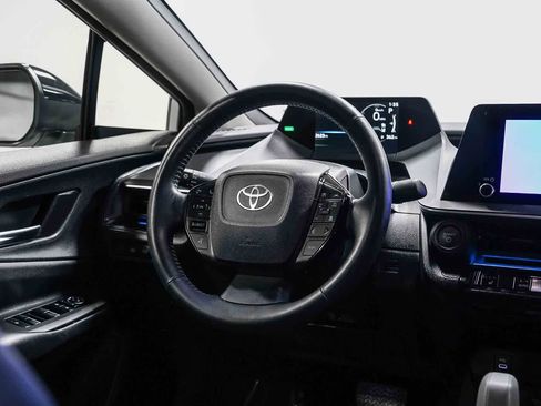 Certified 2026 Toyota Prius FWD image 16