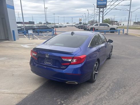 Used 2021 Honda Accord Sport image 4