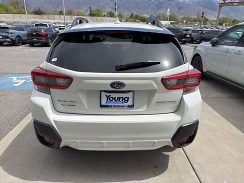 Used 2020 Subaru Crosstrek 2.0i Premium w/ Moonroof Package 2 AWD/4WD image 5