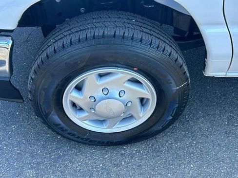 New 2025 Ford E-350 and Econoline 350 Super Duty w/ Power Equipment Group image 10