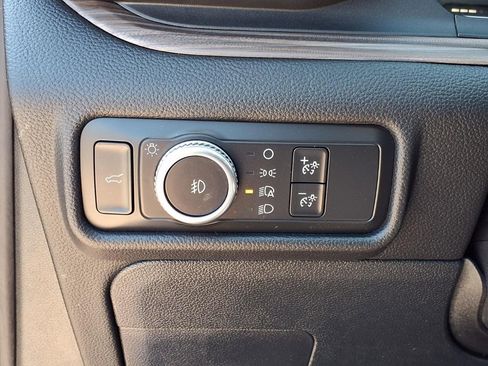 Used 2020 Ford Explorer Limited RWD image 25