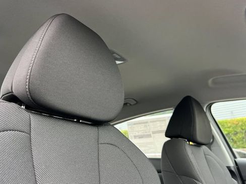 New 2026 Hyundai Elantra SE FWD image 15