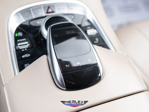 Used 2019 Mercedes-Benz S 560 4MATIC Sedan image 36