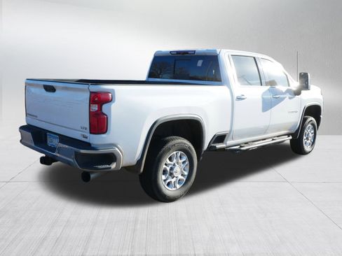 Used 2021 Chevrolet Silverado 3500 LTZ w/ LTZ Plus Package image 7