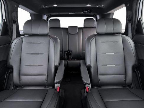 New 2026 Hyundai Palisade Calligraphy AWD/4WD image 16