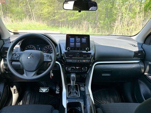 Used 2022 Mitsubishi Eclipse Cross LE AWD/4WD image 21