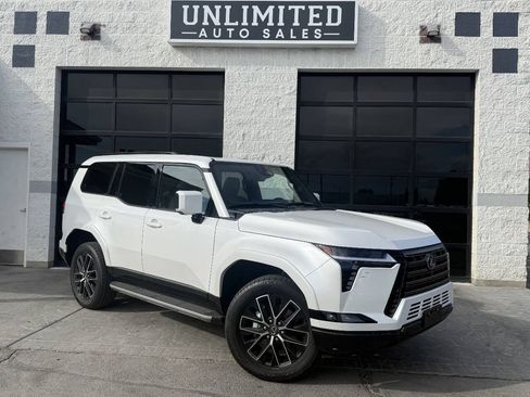 Used 2026 Lexus GX 550 w/ Cold Area Package AWD/4WD image 2