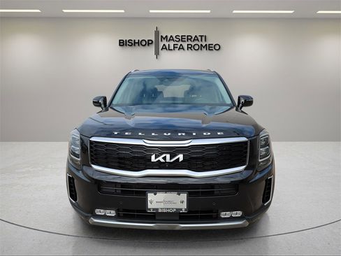 Used 2022 Kia Telluride SX w/ SX Prestige Package image 2