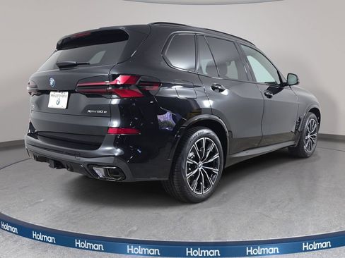 New 2026 BMW X5 xDrive50e w/ M Sport Package AWD/4WD image 5