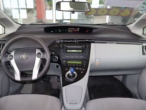 Used 2011 Toyota Prius Two FWD image 31
