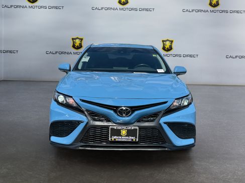 Used 2023 Toyota Camry SE FWD image 8