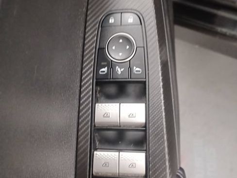 Used 2023 Mitsubishi Outlander SEL FWD image 16