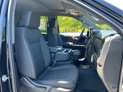 New 2026 Chevrolet Silverado 1500 Custom Trail Boss w/ LPO, Dark Essentials Package AWD/4WD image 40