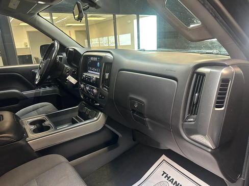 Used 2018 Chevrolet Silverado 1500 LT w/ True North Edition AWD/4WD image 32