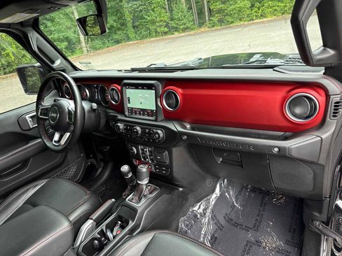 Used 2019 Jeep Wrangler Unlimited Rubicon AWD/4WD image 27