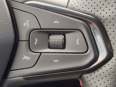 New 2026 Chevrolet Trax RS w/ Driver Confidence Package image 18