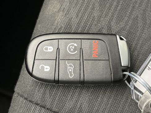 Used 2026 Dodge Durango GT AWD/4WD image 27