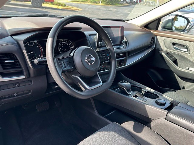 Certified 2023 Nissan Rogue SV AWD/4WD image 30