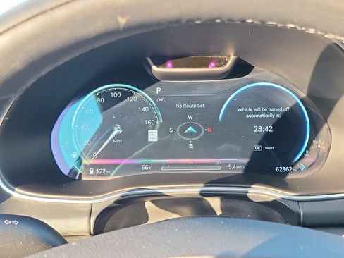 Used 2023 Genesis GV80 3.5T w/ Prestige Package image 9