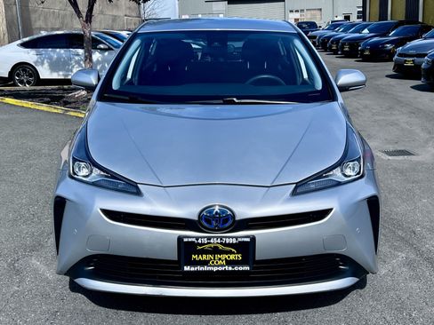 Used 2020 Toyota Prius LE w/ Carpet Mat Package image 3