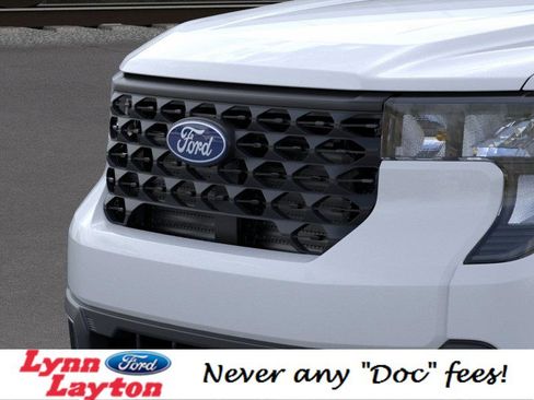 New 2026 Ford Maverick XLT image 18