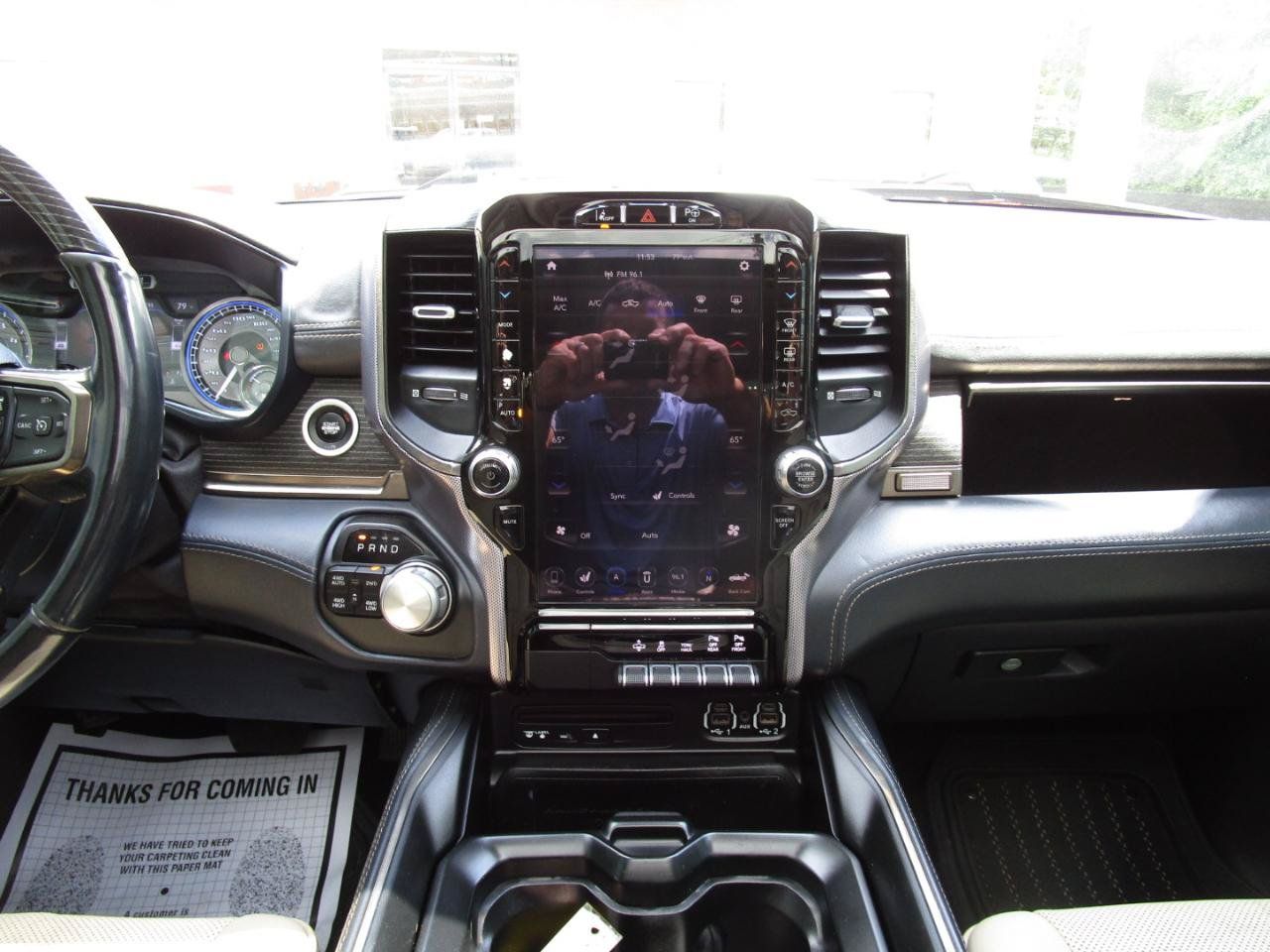 Used 2019 RAM 1500 Limited AWD/4WD image 9