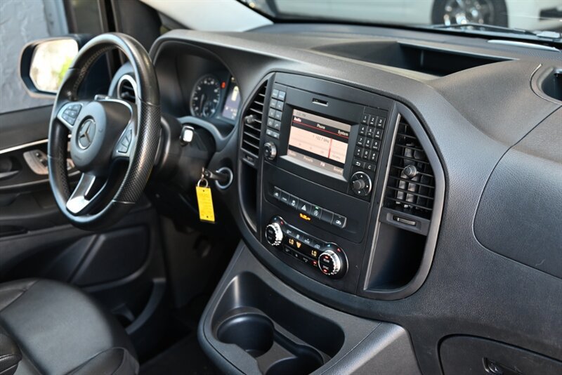 Used 2020 Mercedes-Benz Metris Passenger image 22
