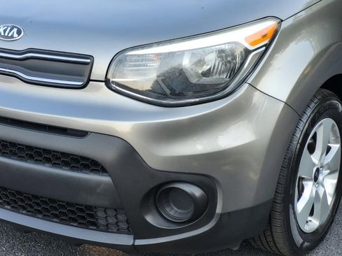 Used 2018 Kia Soul FWD image 8
