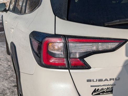 Used 2025 Subaru Outback Premium image 17