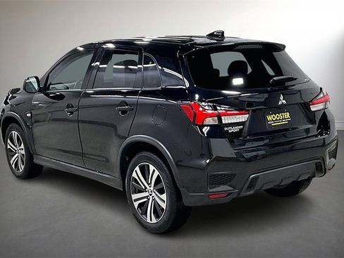 Used 2024 Mitsubishi Outlander Sport LE image 4