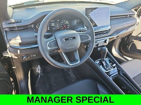 New 2026 Jeep Compass Latitude AWD/4WD image 15