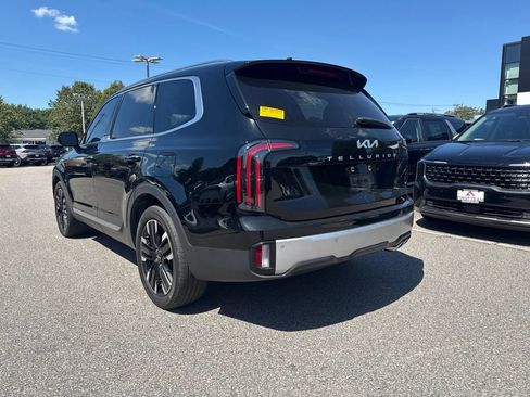 Used 2024 Kia Telluride SX Prestige AWD/4WD image 3