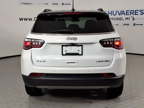 Used 2024 Jeep Compass Limited AWD/4WD image 5