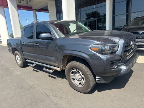Used 2019 Toyota Tacoma SR w/ SR Convenience Package AWD/4WD image 15