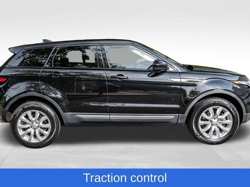 Used 2019 Land Rover Range Rover Evoque SE AWD/4WD image 4