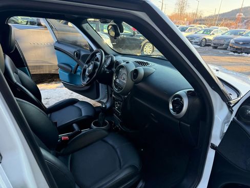 Used 2011 MINI Cooper Countryman S image 12
