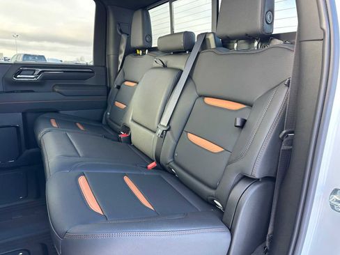 New 2026 GMC Sierra 3500 AT4 w/ Technology Package AWD/4WD image 17