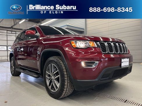 Used 2018 Jeep Grand Cherokee Laredo image 1