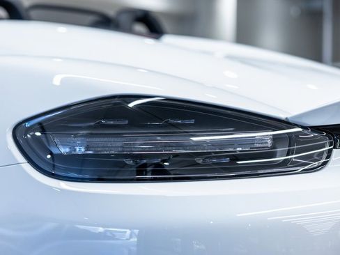 Used 2025 Porsche 718 Boxster Spyder RS image 23