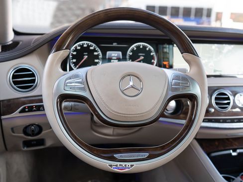 Used 2015 Mercedes-Benz S 550 Sedan w/ Premium 1 Package image 23