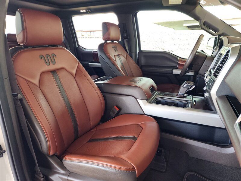 Used 2019 Ford F150 King Ranch w/ Equipment Group 601A Luxury AWD/4WD image 66